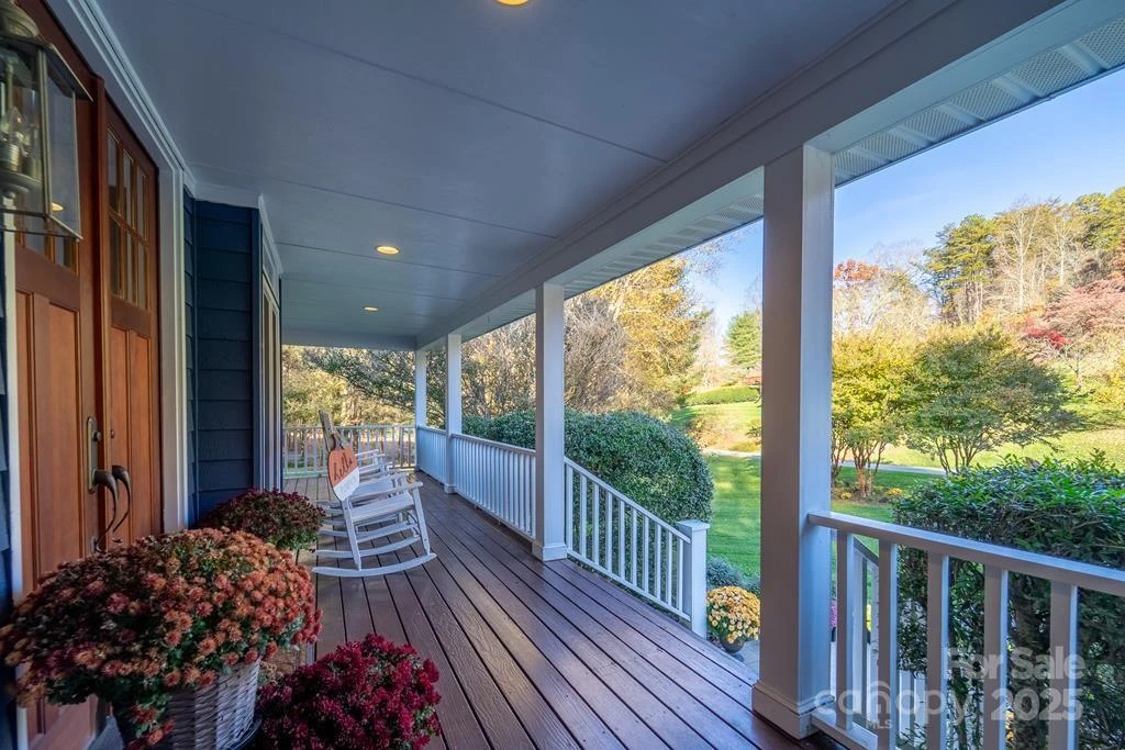 180 Paw Paw Cove - Photo 16