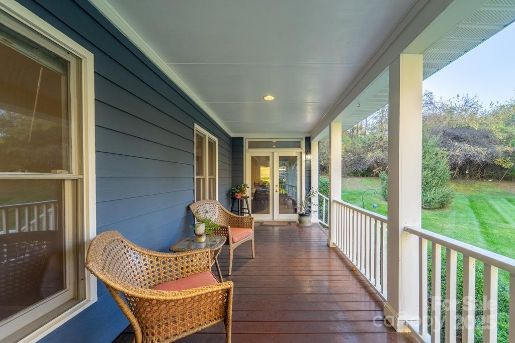 180 Paw Paw Cove - Photo 18