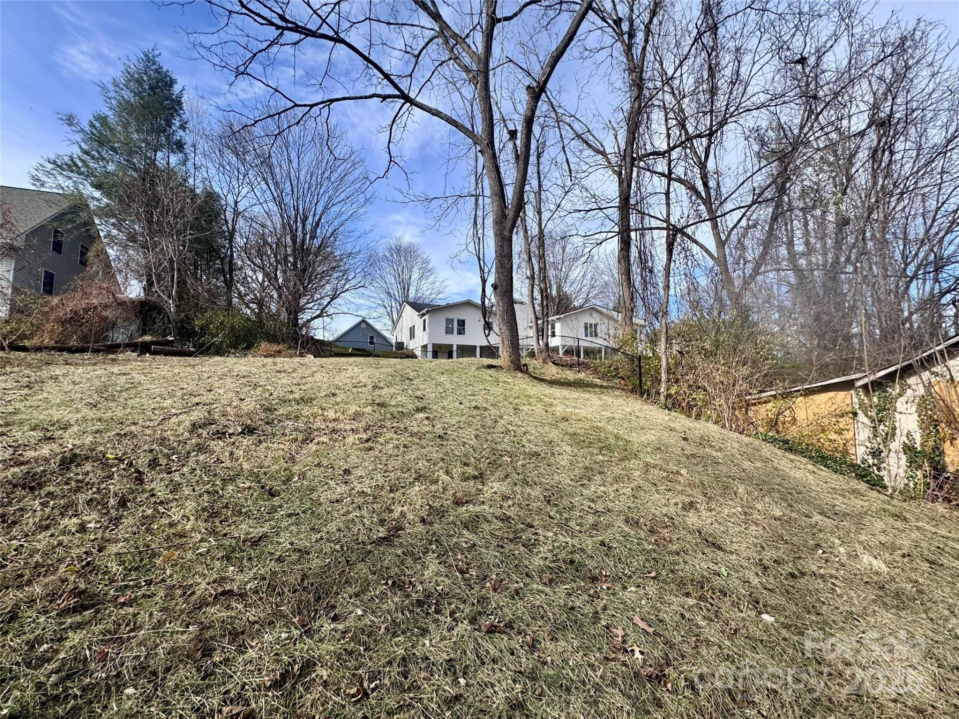 28 Crestview Street - Photo 5