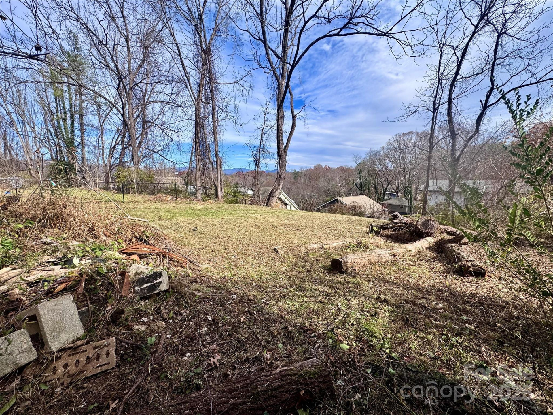 28 Crestview Street - Photo 6