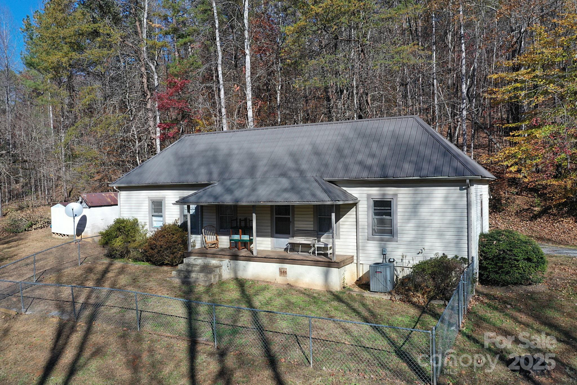 478 Foxwood Drive - Photo 3