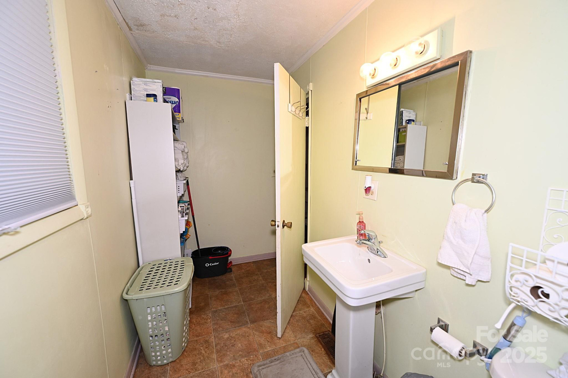 478 Foxwood Drive - Photo 44