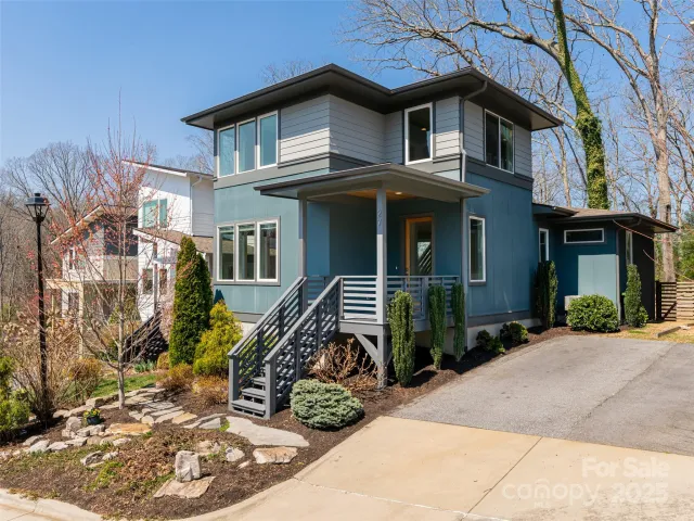 27 Mauricet Lane
