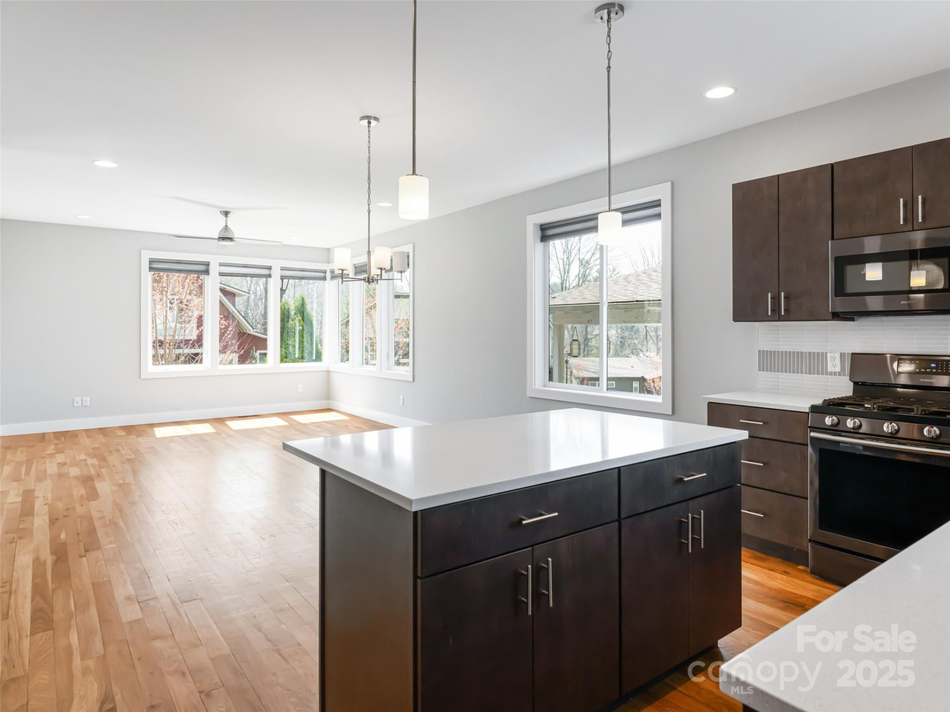 27 Mauricet Lane - Photo 14