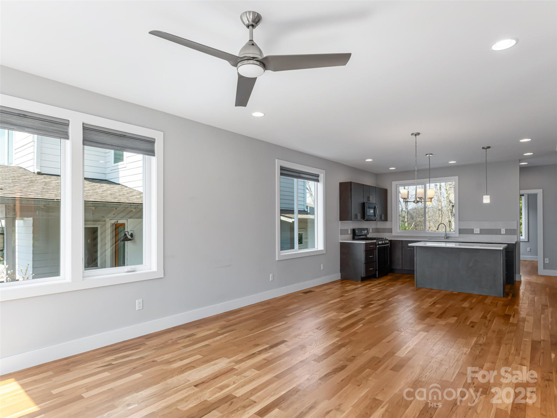 27 Mauricet Lane - Photo 10