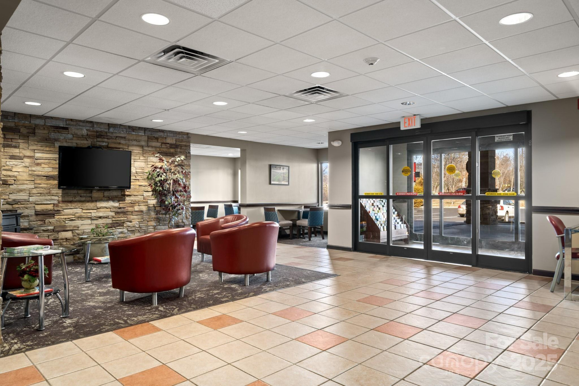 240 Mitchelle Drive - Photo 5