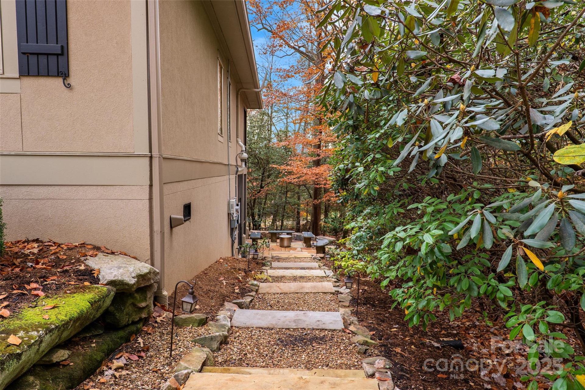 249 Pine Mountain Trail - Photo 5