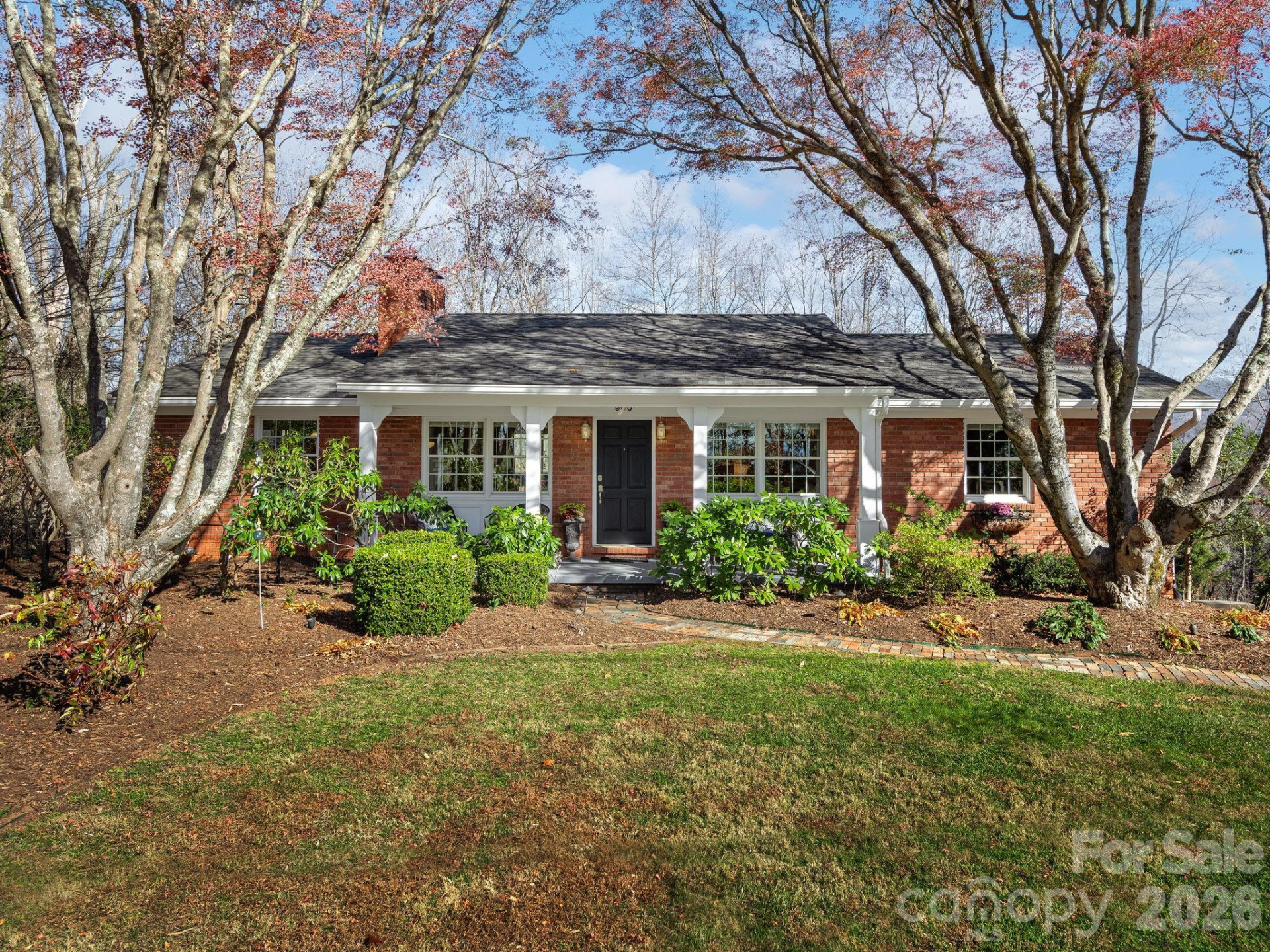 500 Griffing Boulevard