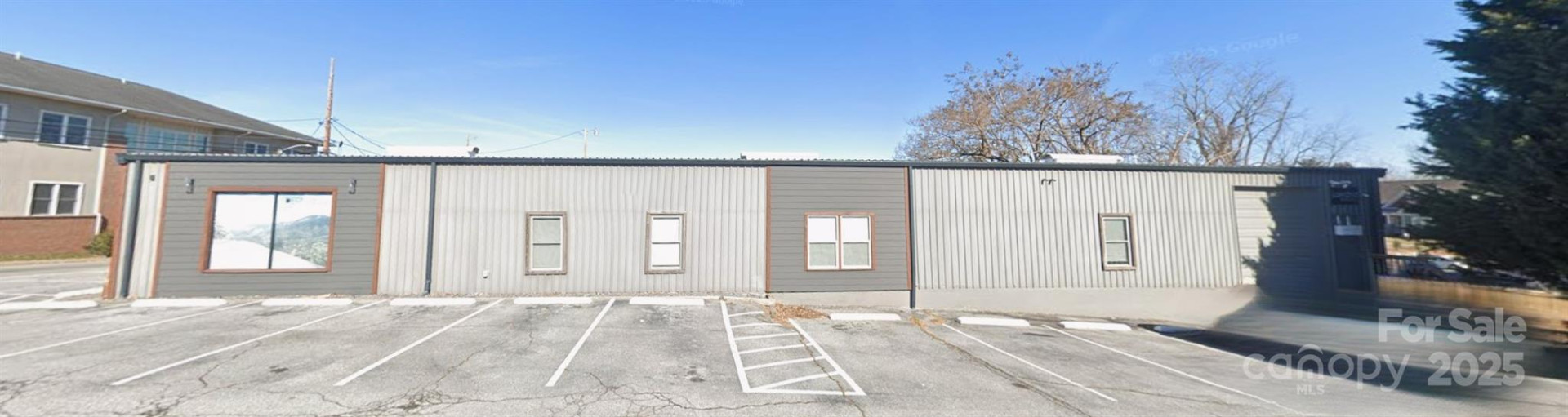 120 Grove Street - Photo 3