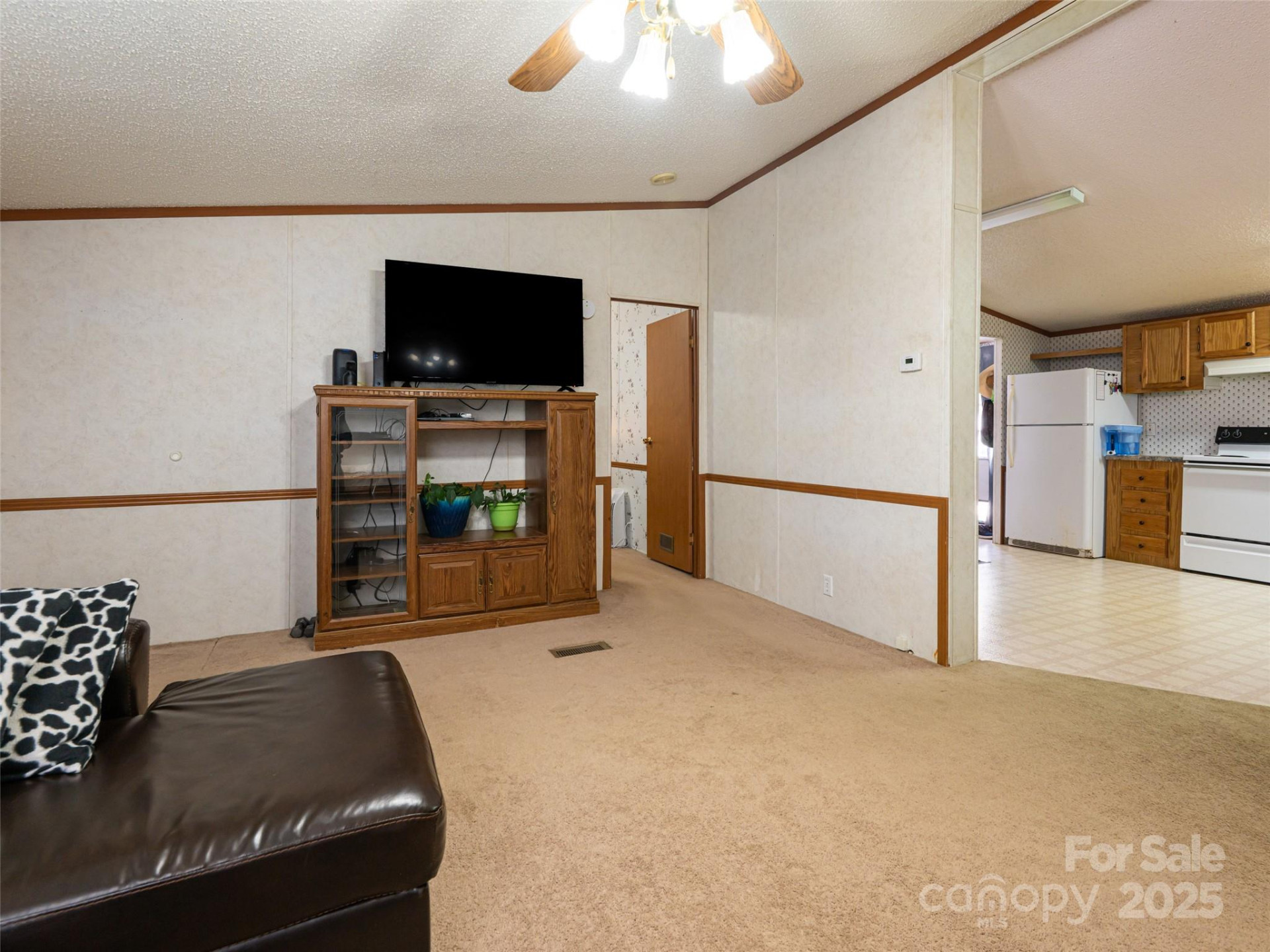 55 Morgan Road - Photo 7