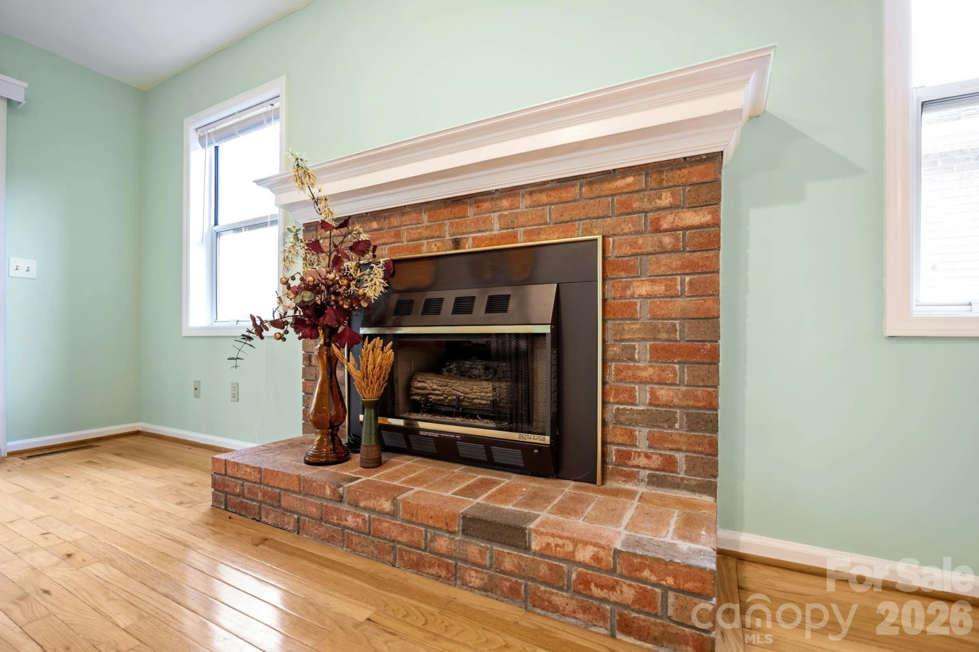 125 Exeter Court - Photo 9