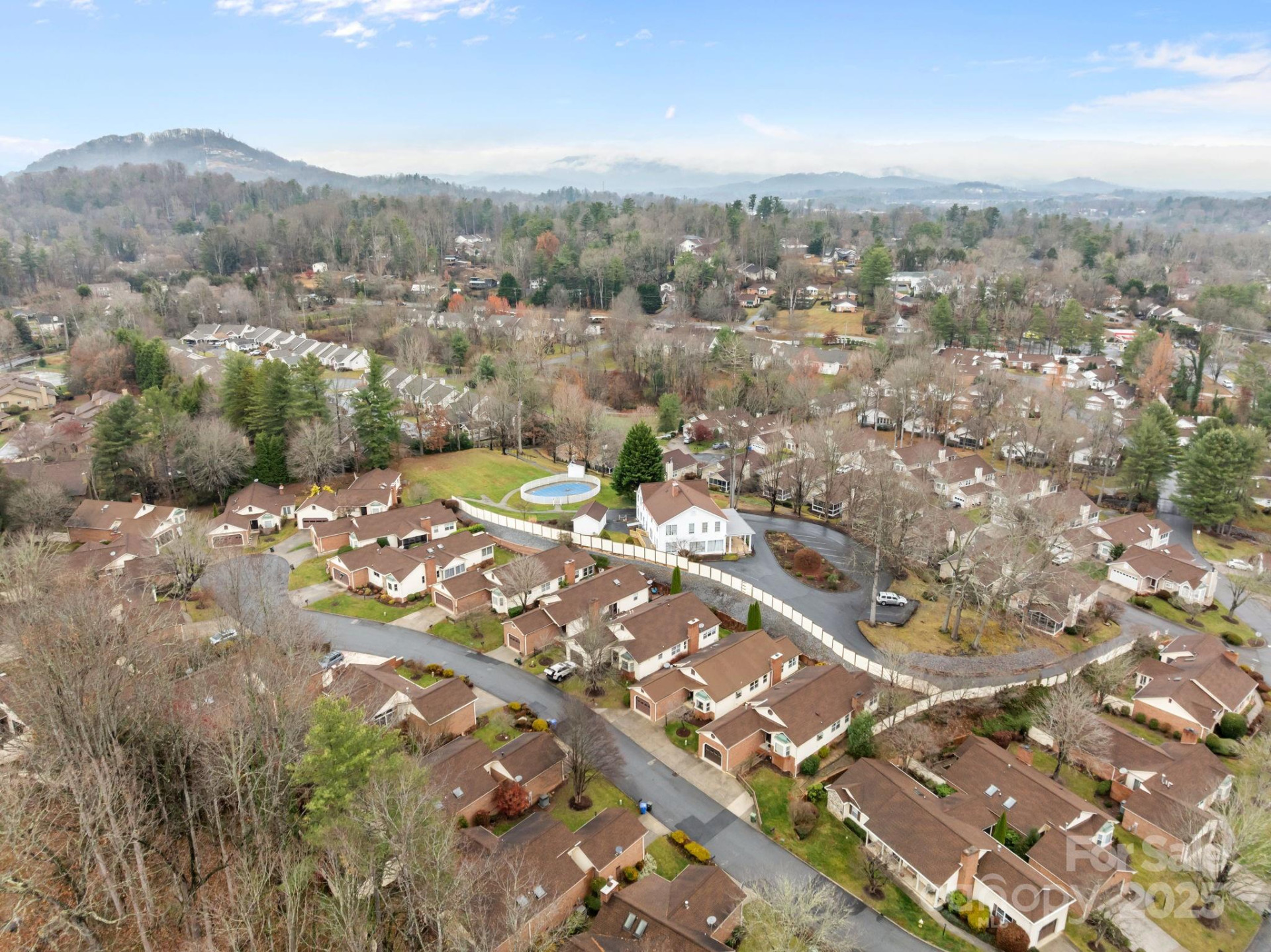 125 Exeter Court - Photo 41