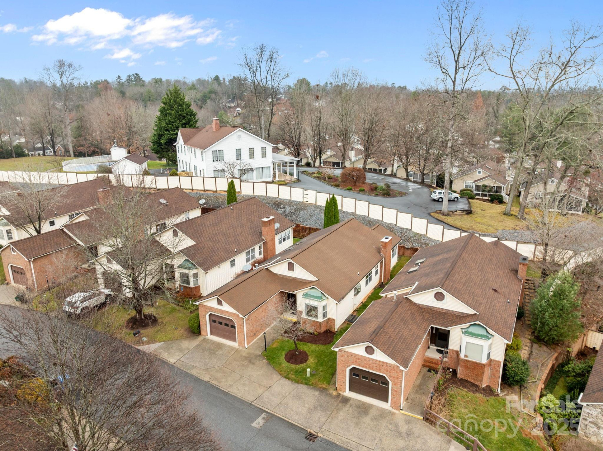 125 Exeter Court - Photo 42