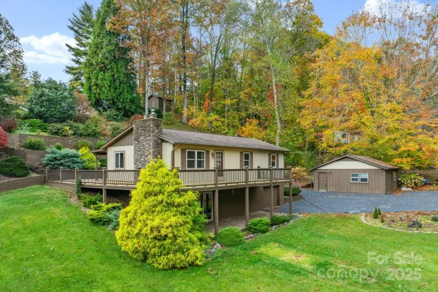 100 Beech Valley Estate