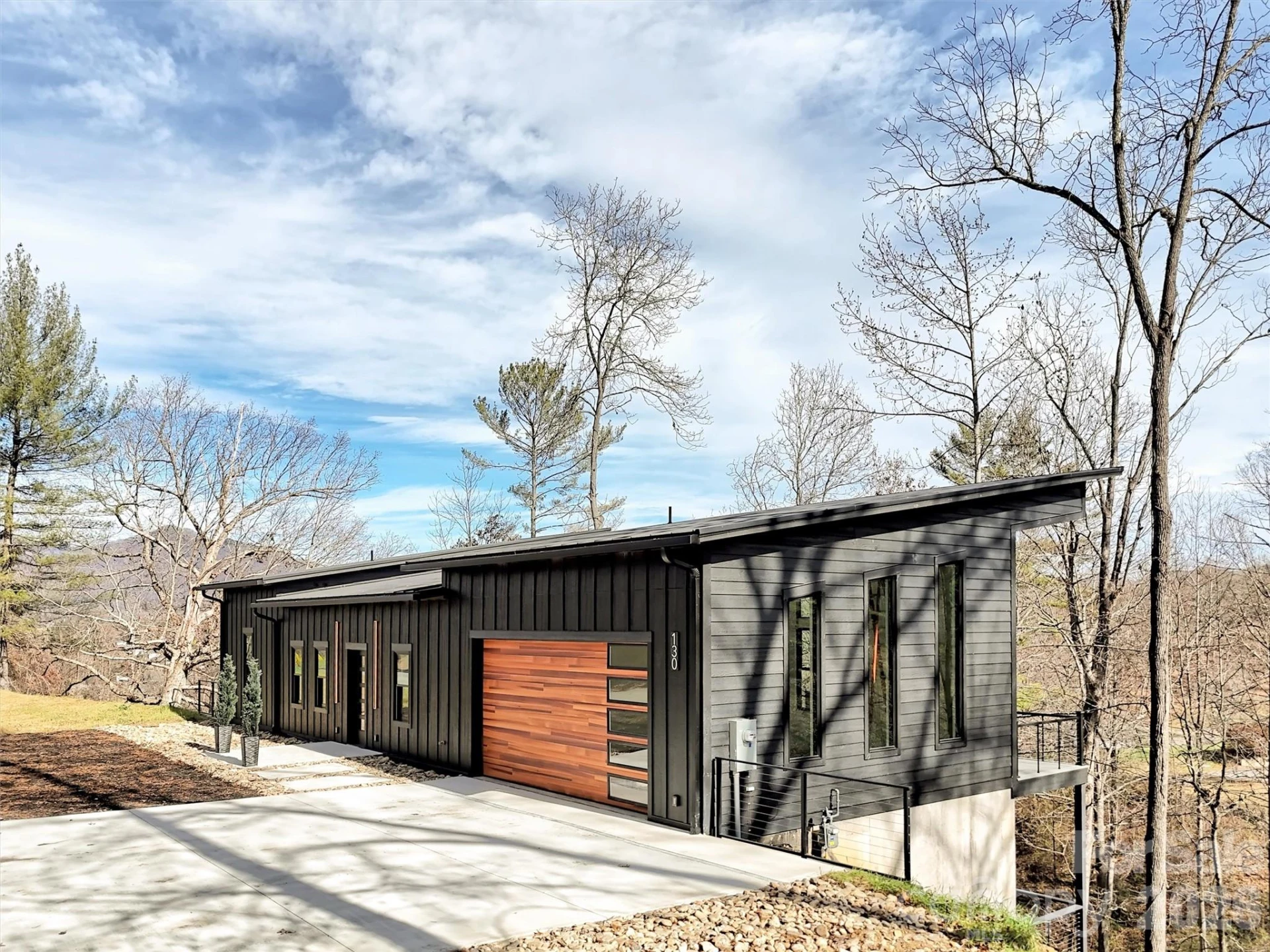 130 Midway Crossing Drive - Photo 2