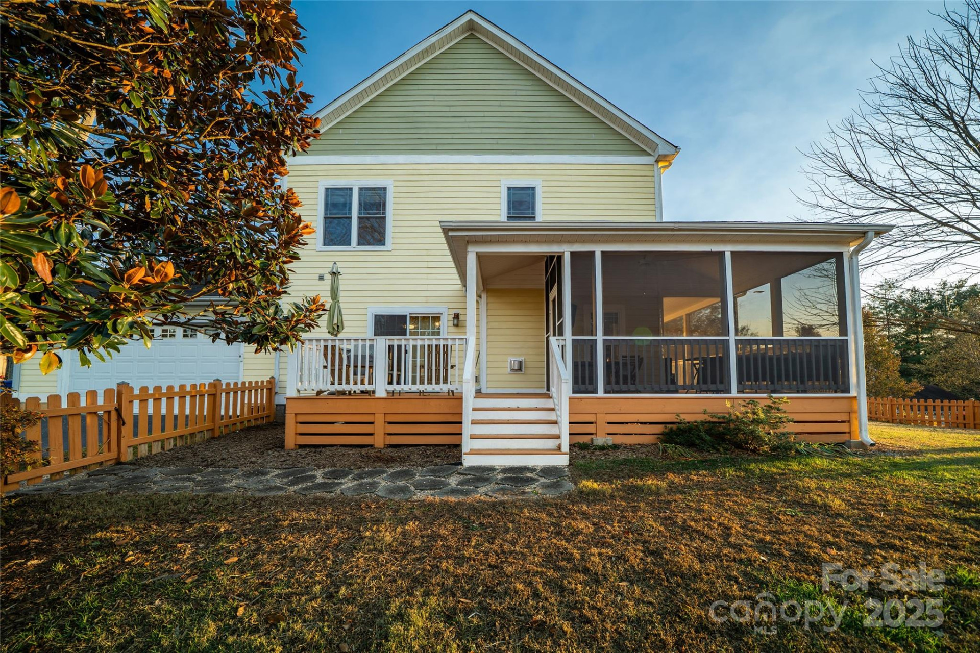 11 Forest Park Lane - Photo 2