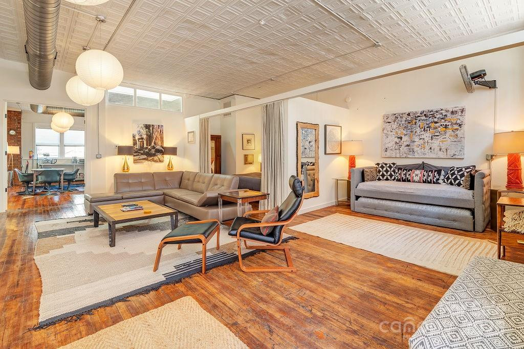 33 Carolina Lane - Photo 3