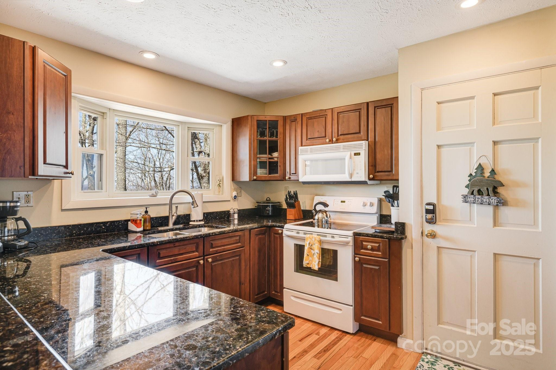 170 Lucas Lane - Photo 16