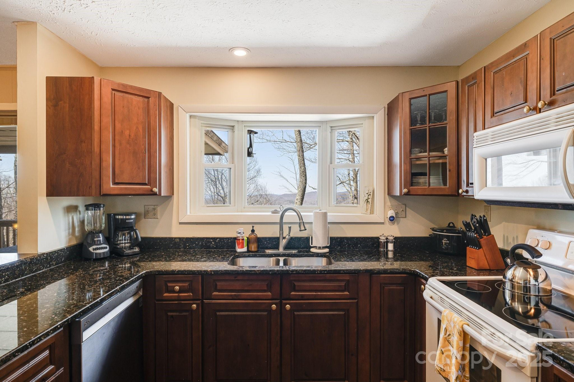 170 Lucas Lane - Photo 17