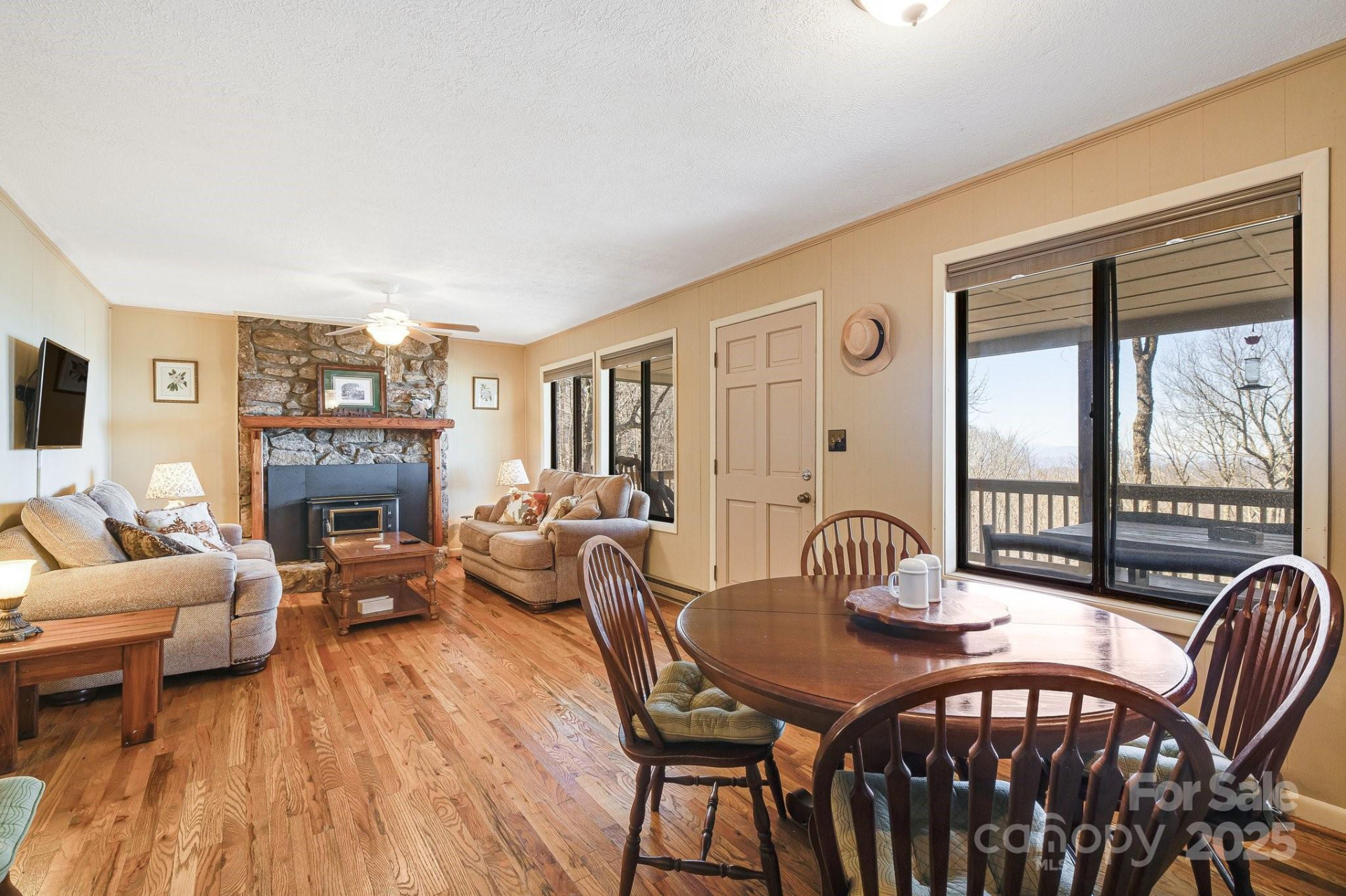 170 Lucas Lane - Photo 9