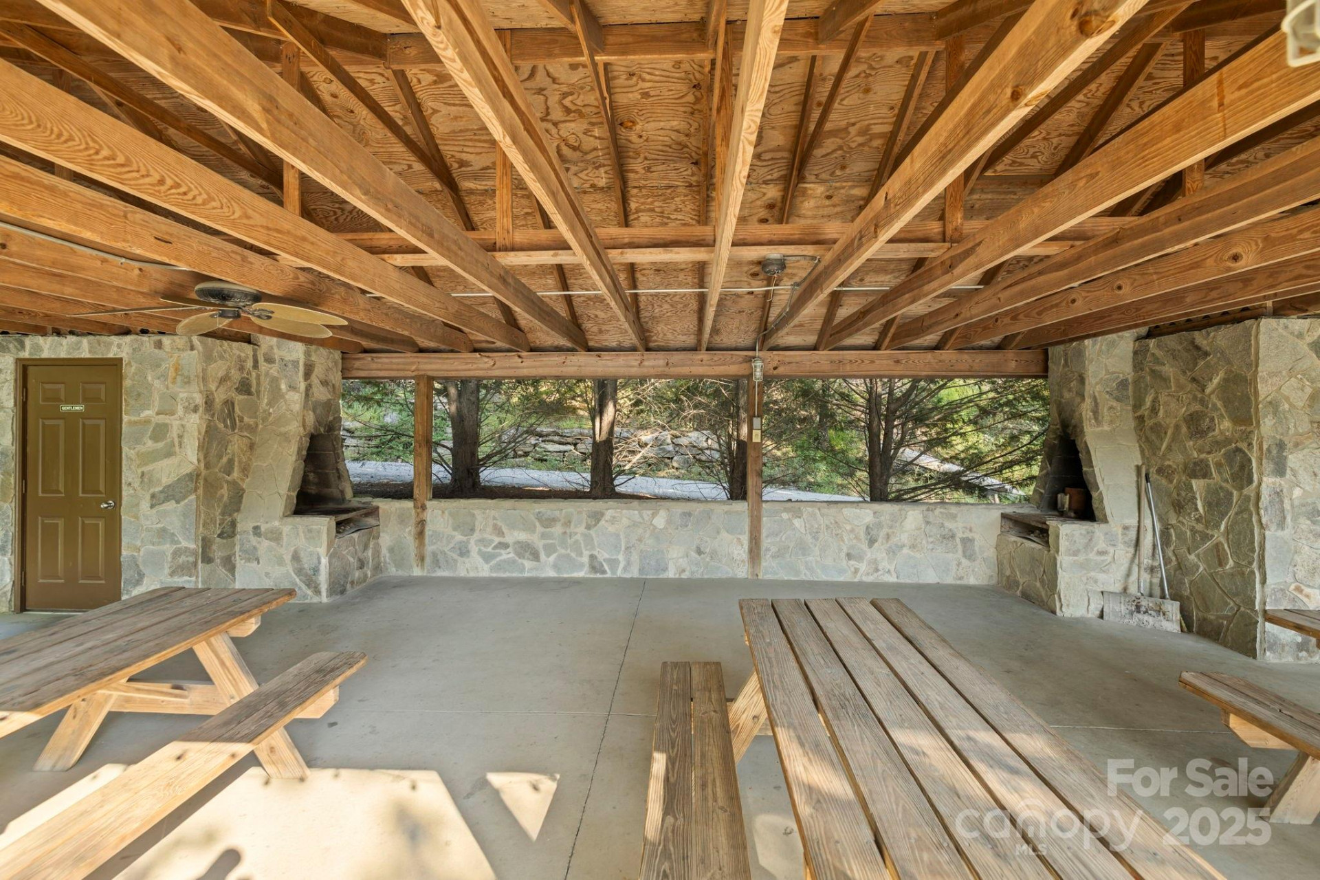 394 Doves Way - Photo 11