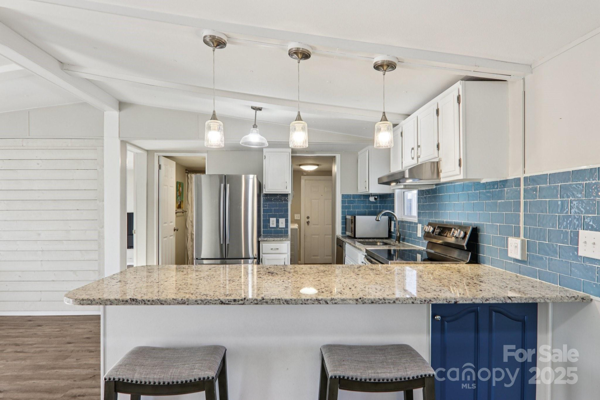 302 Meadowbrook Court - Photo 15