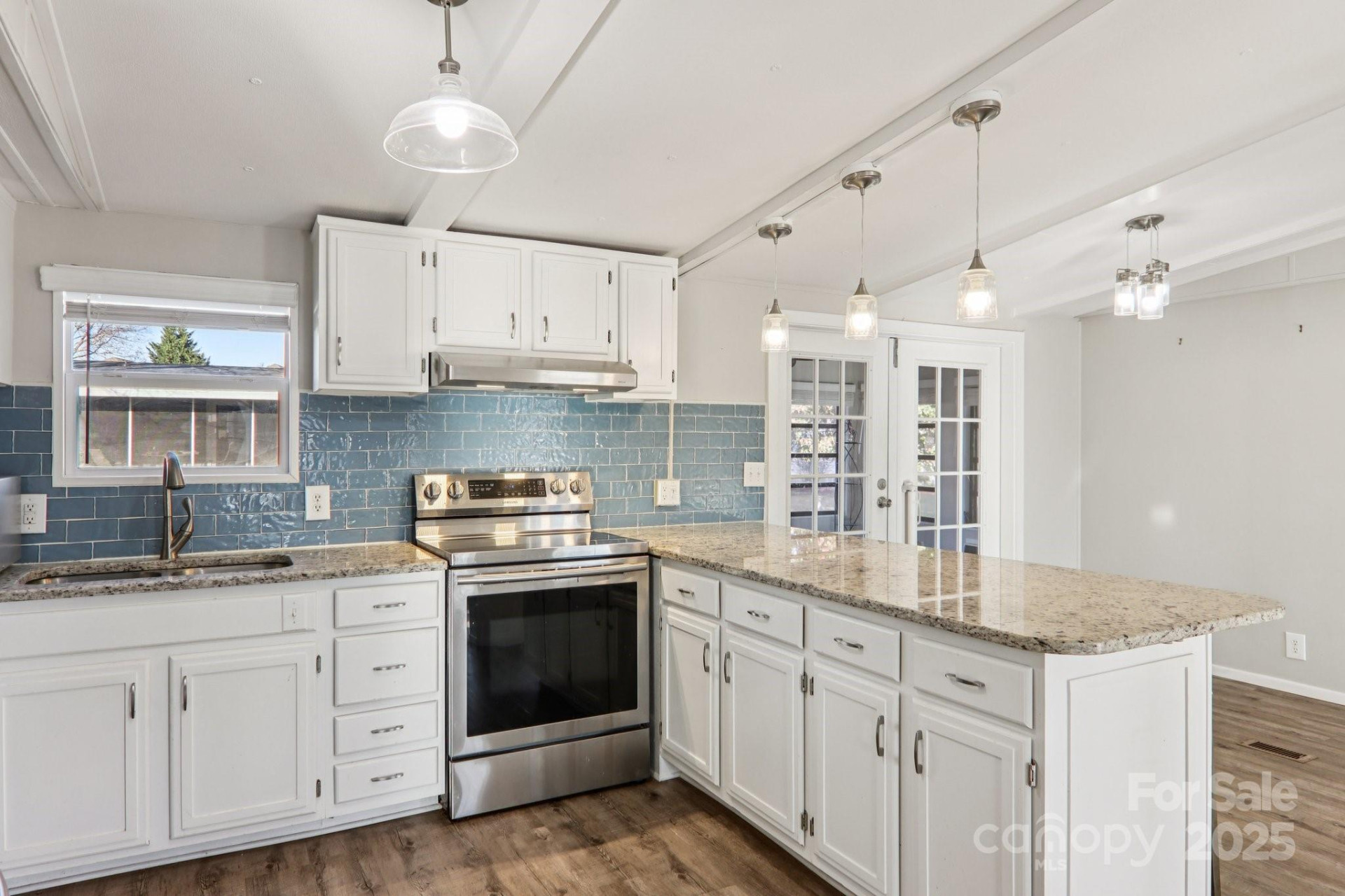 302 Meadowbrook Court - Photo 18