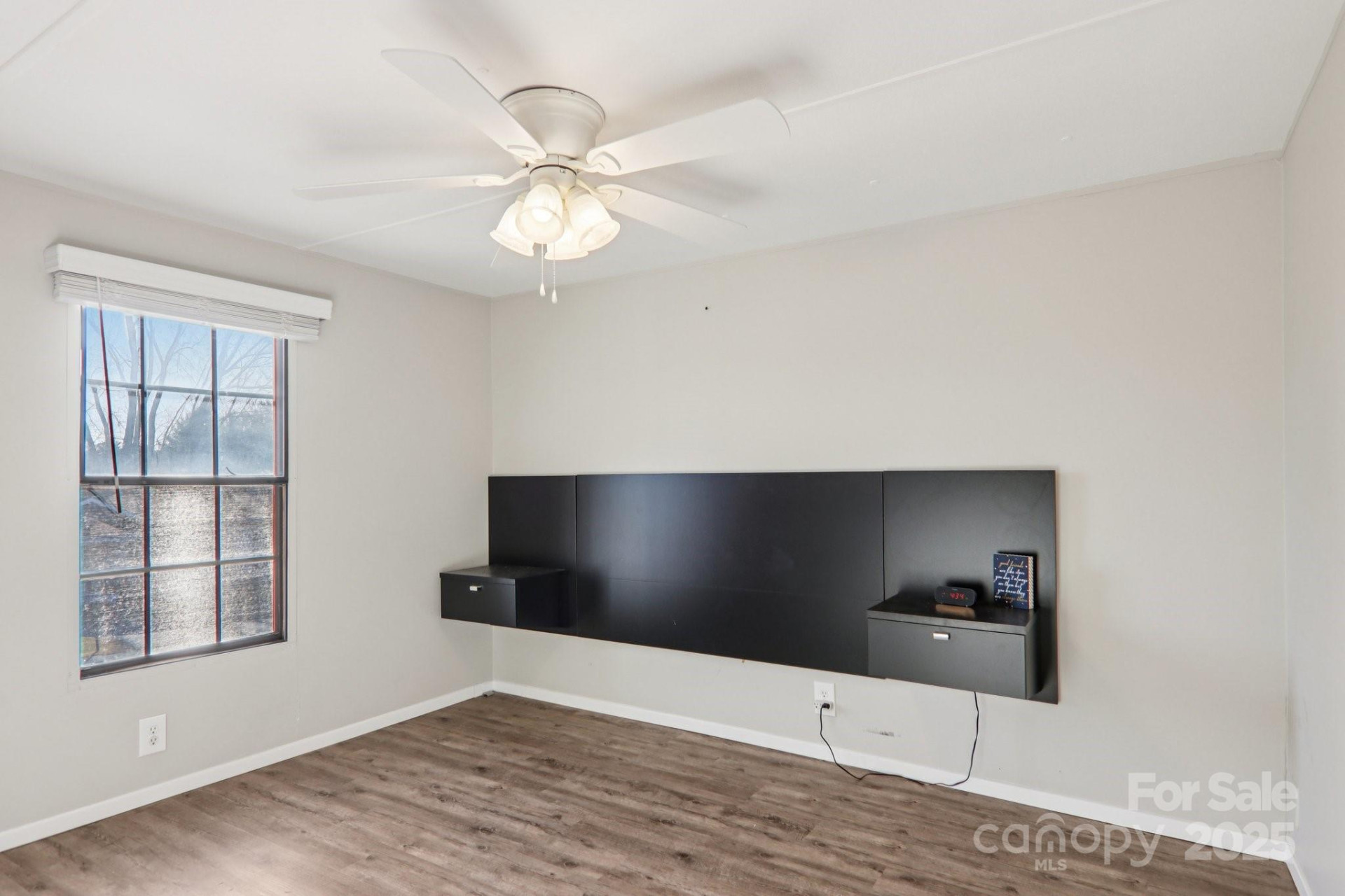 302 Meadowbrook Court - Photo 28