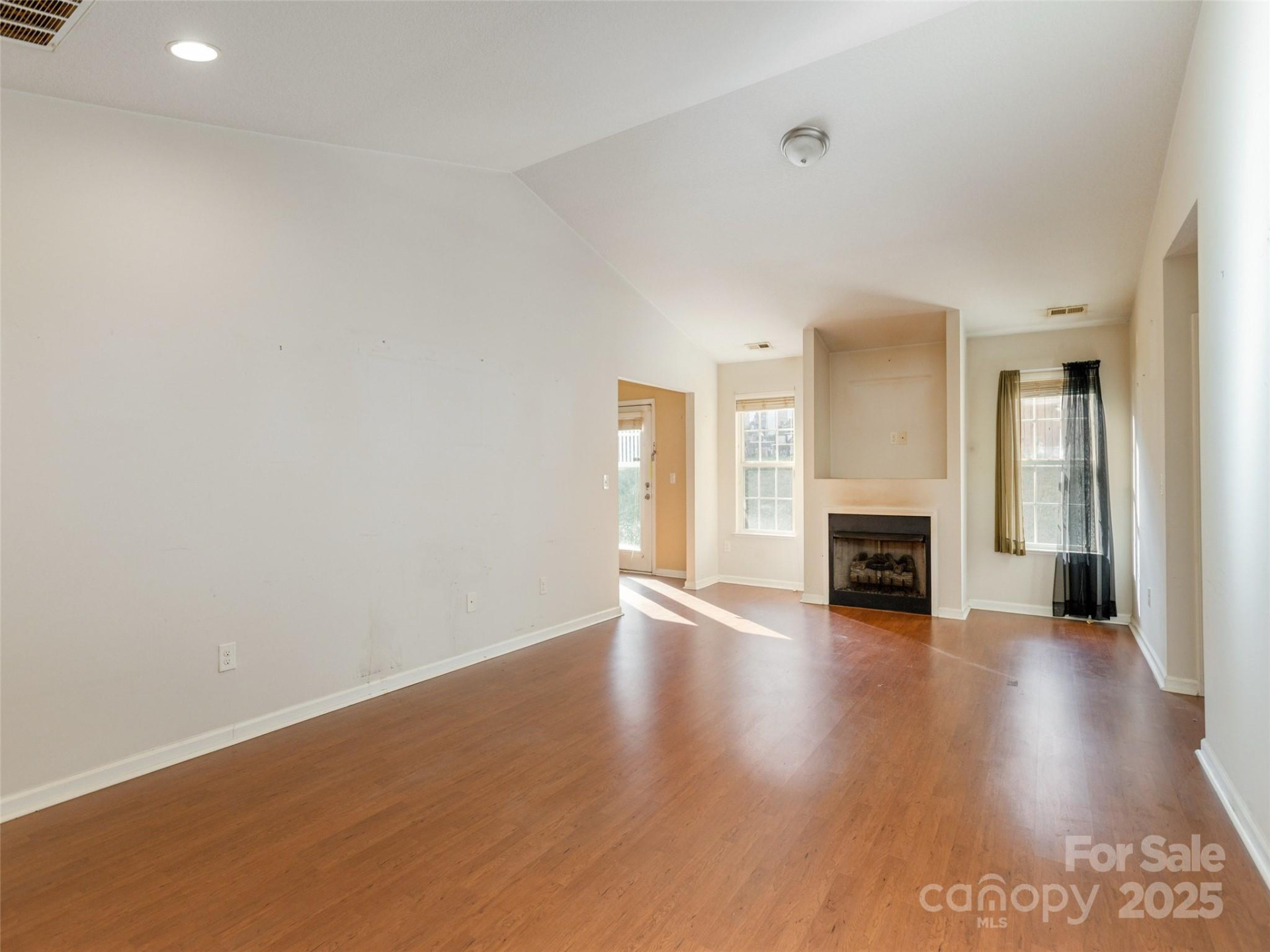 90 Sunny Meadows Boulevard - Photo 3