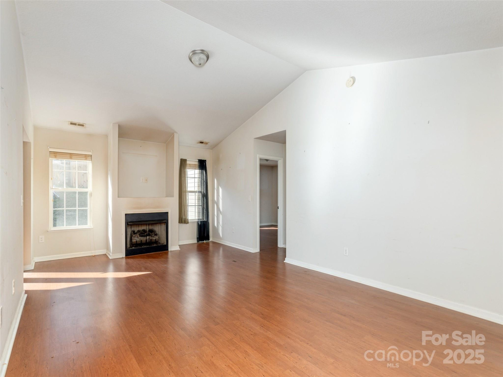 90 Sunny Meadows Boulevard - Photo 4