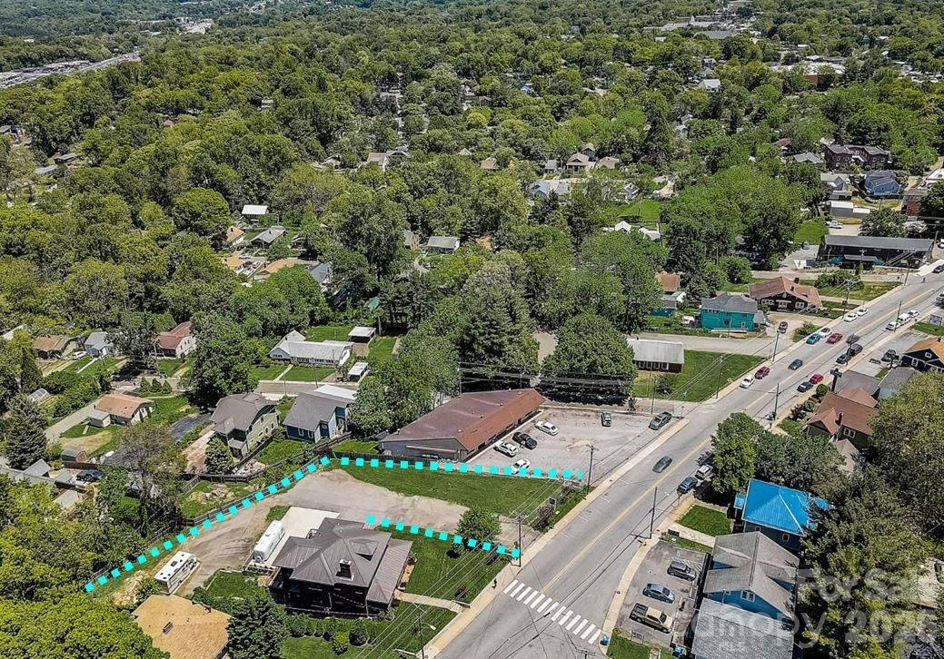 865 Haywood Road - Photo 5