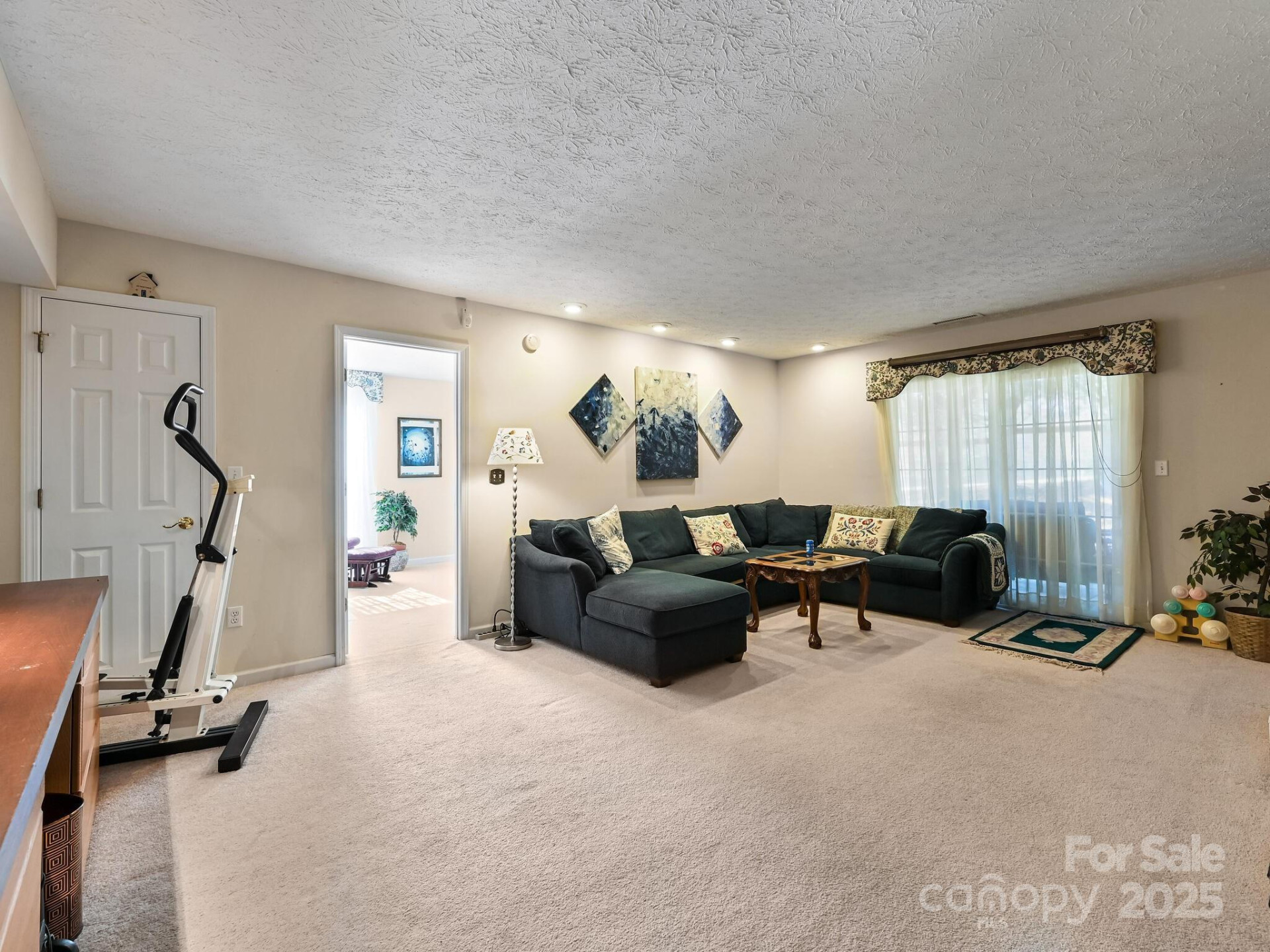 21 Old Applewood Lane - Photo 19