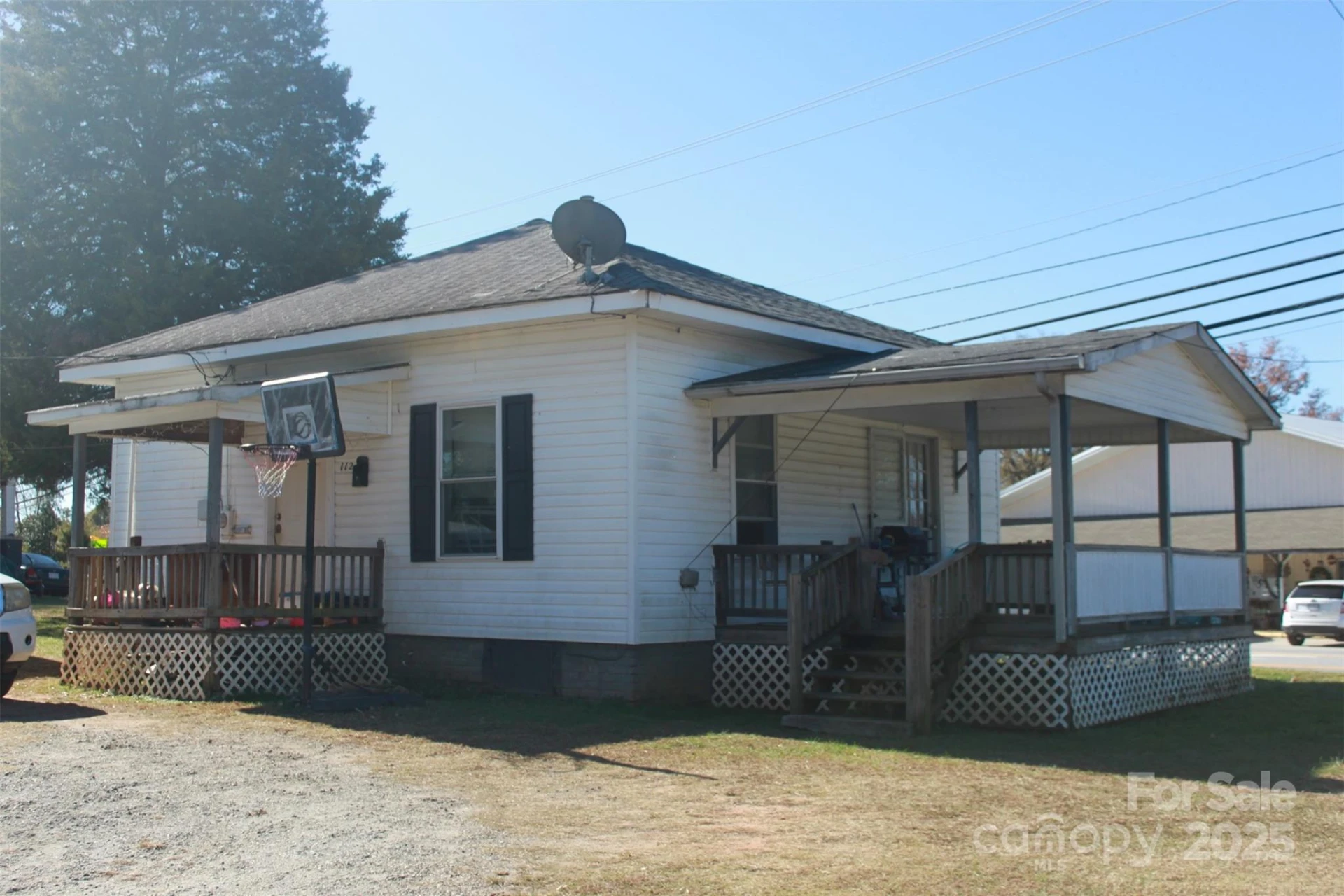 112 Eastside Drive - Photo 17