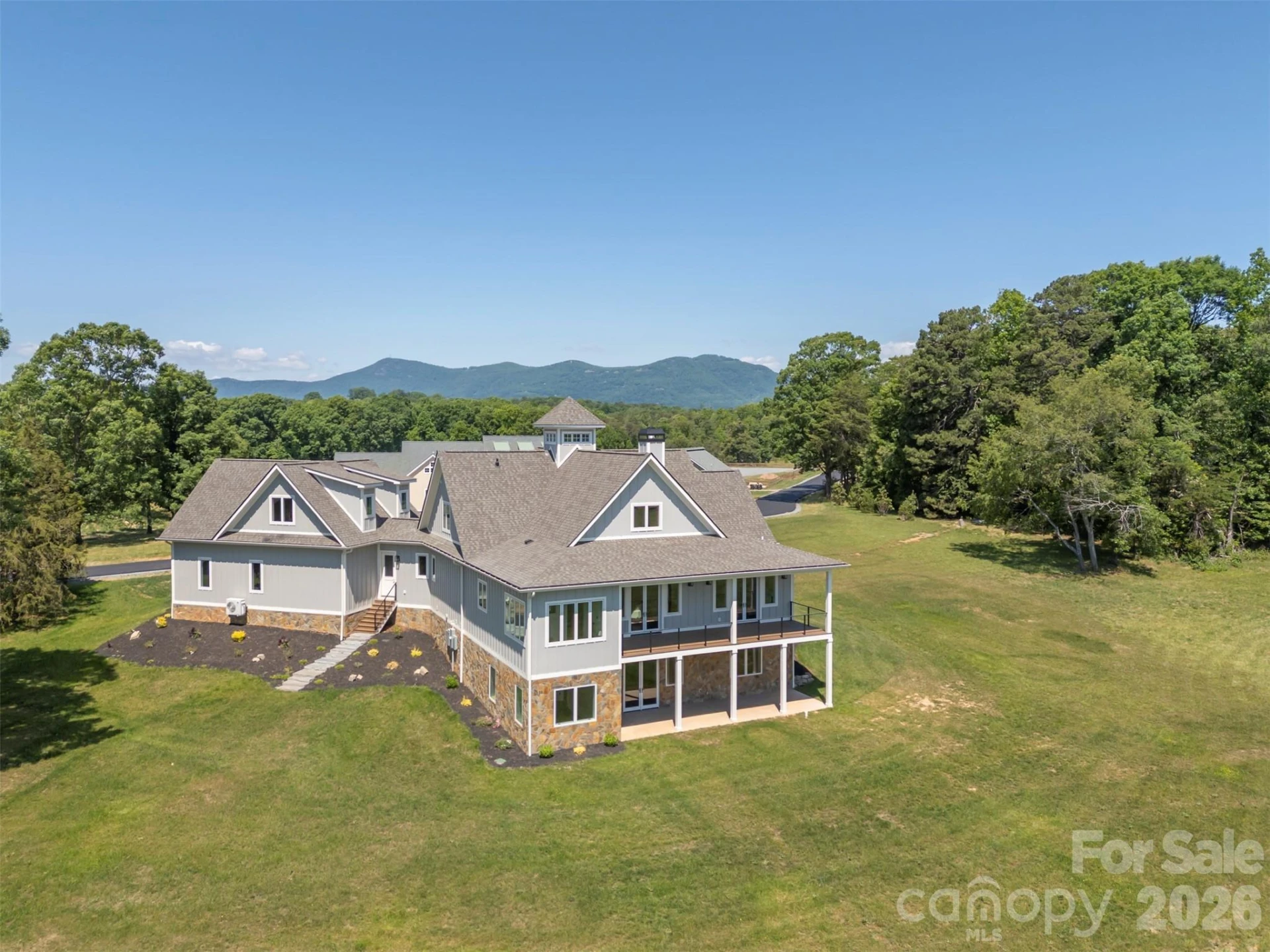 297 Mountain Meadows Lane #7 - Photo 2