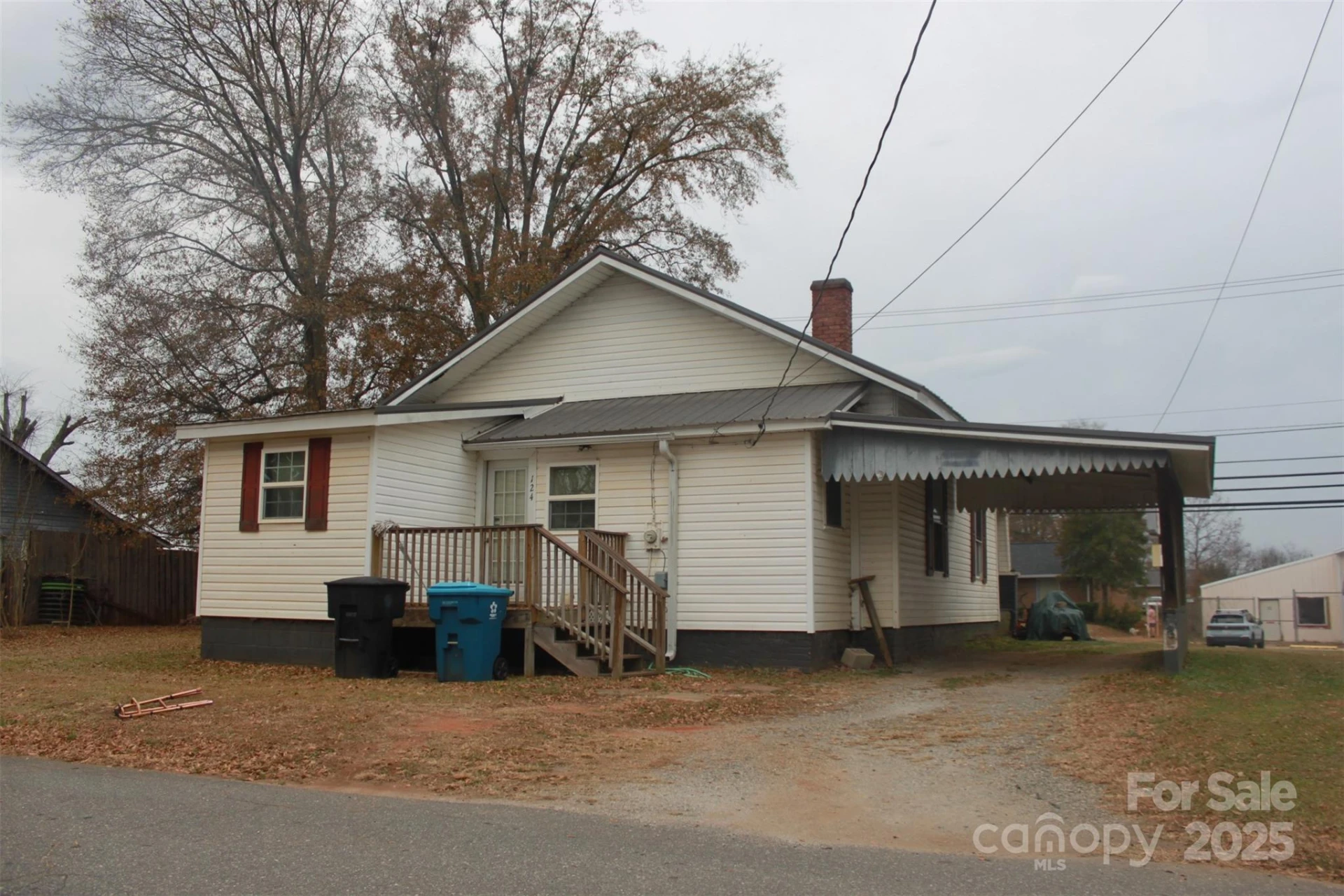 124 Eastside Drive - Photo 5