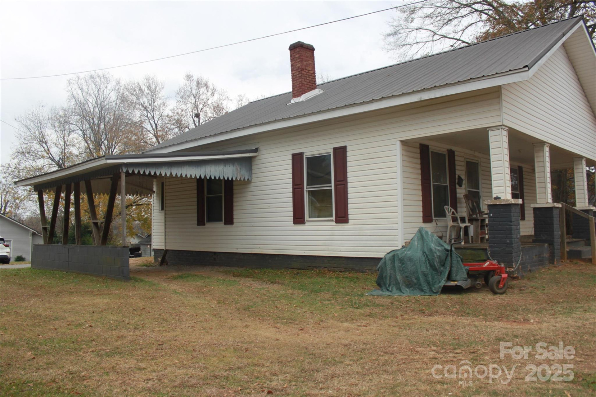 124 Eastside Drive - Photo 6