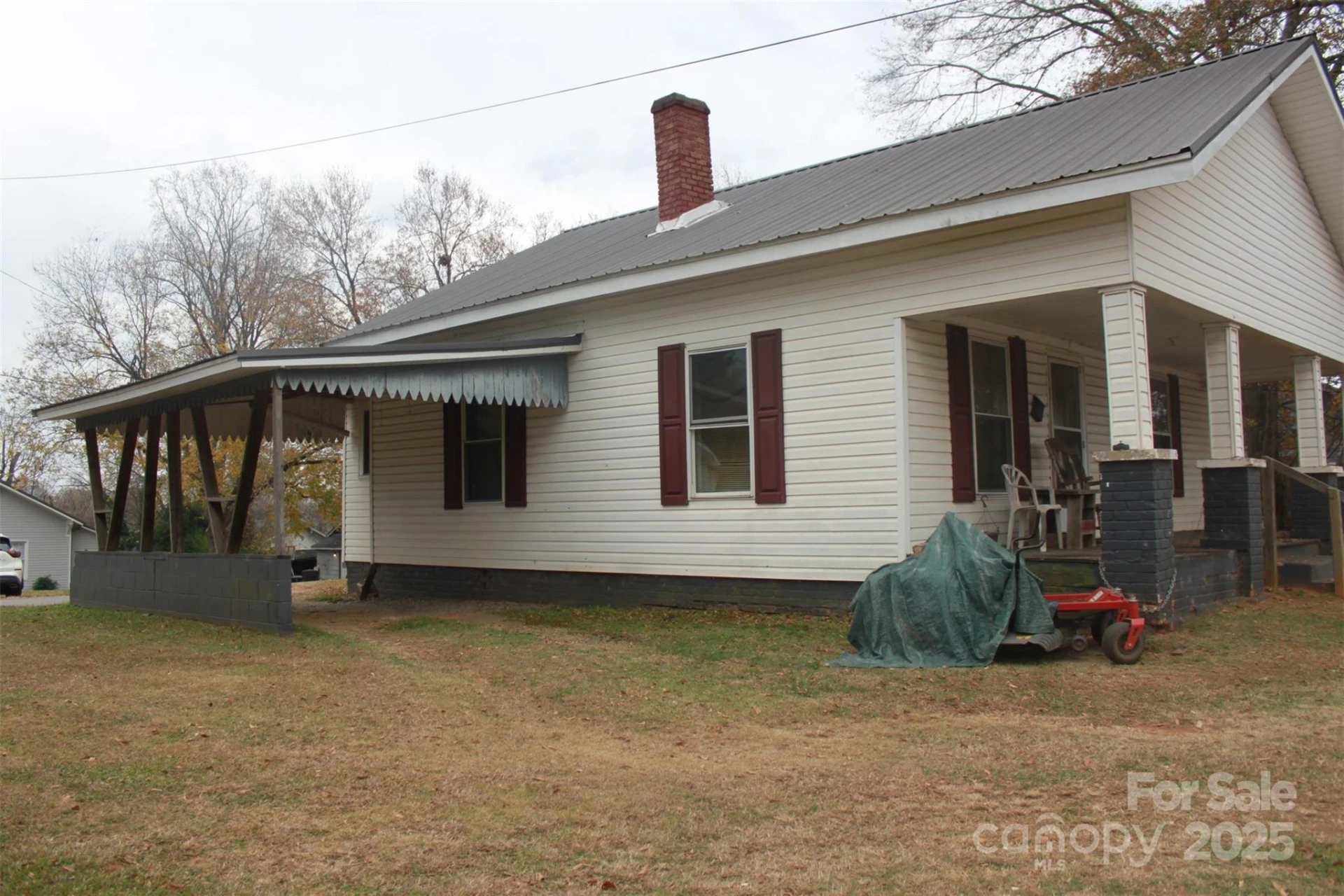 124 Eastside Drive - Photo 6