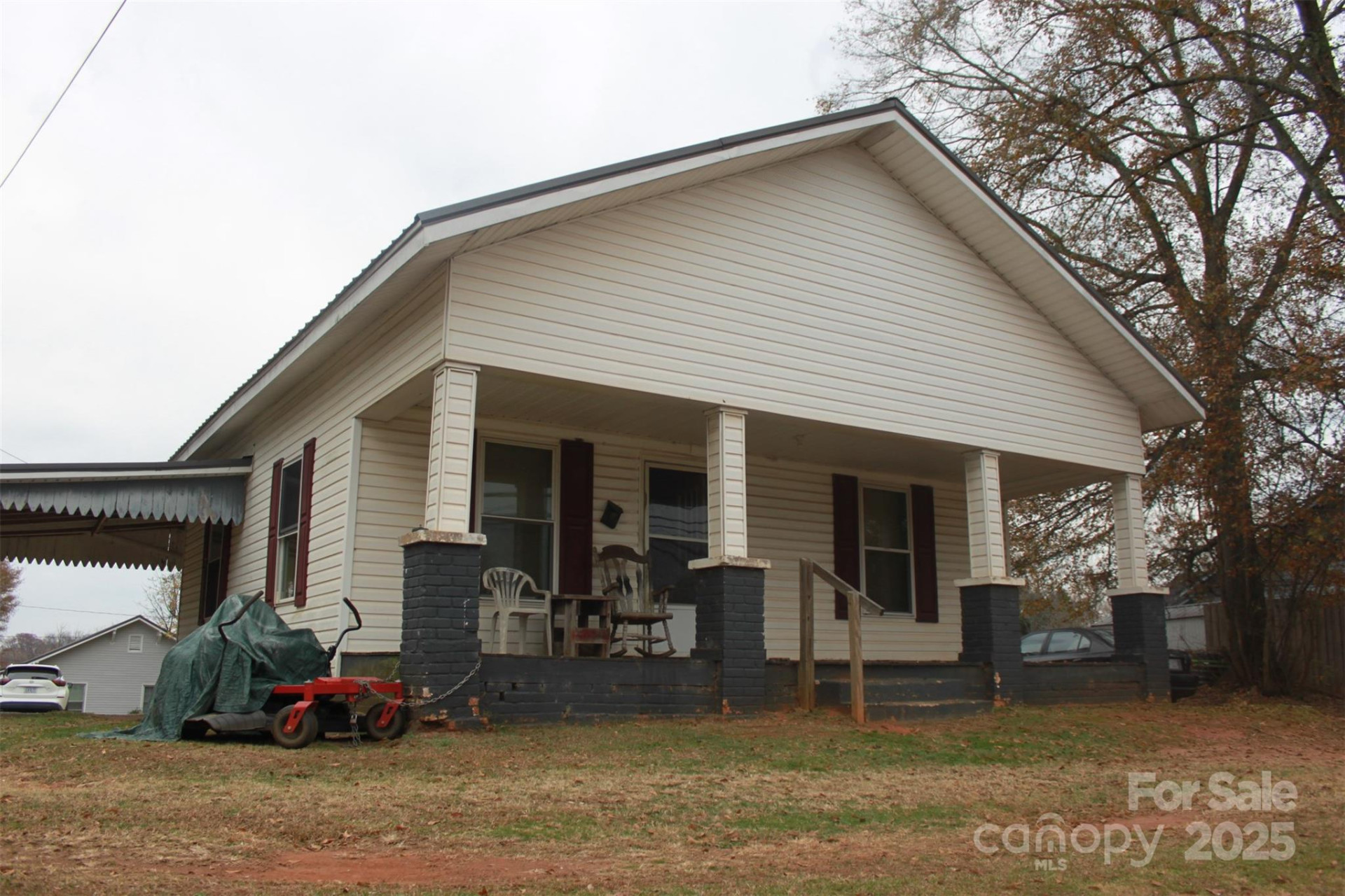 124 Eastside Drive - Photo 7