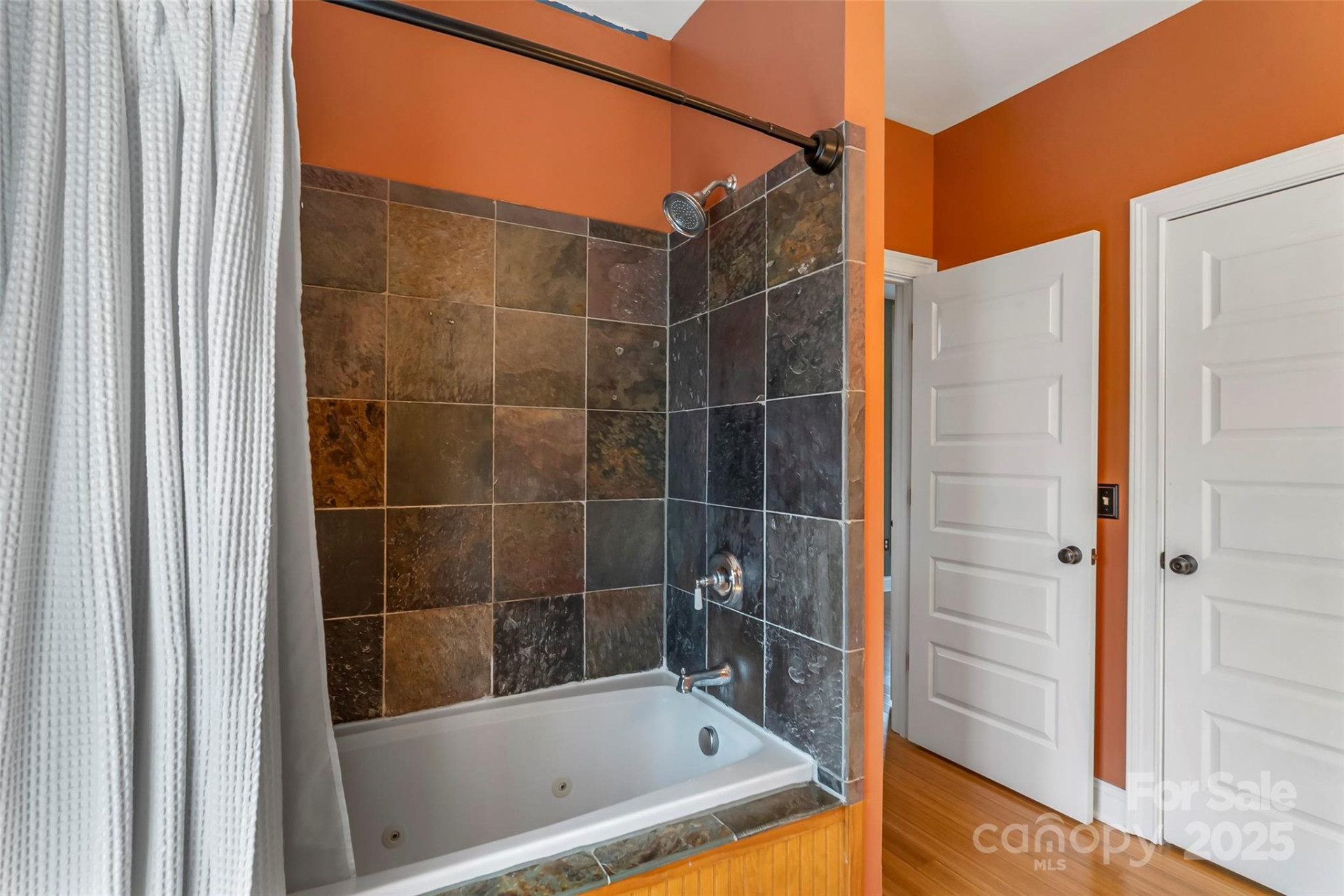135 Courtland Avenue - Photo 13