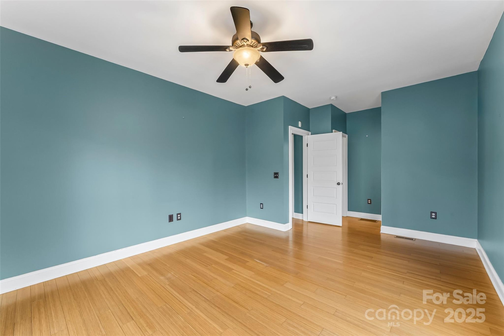 135 Courtland Avenue - Photo 9