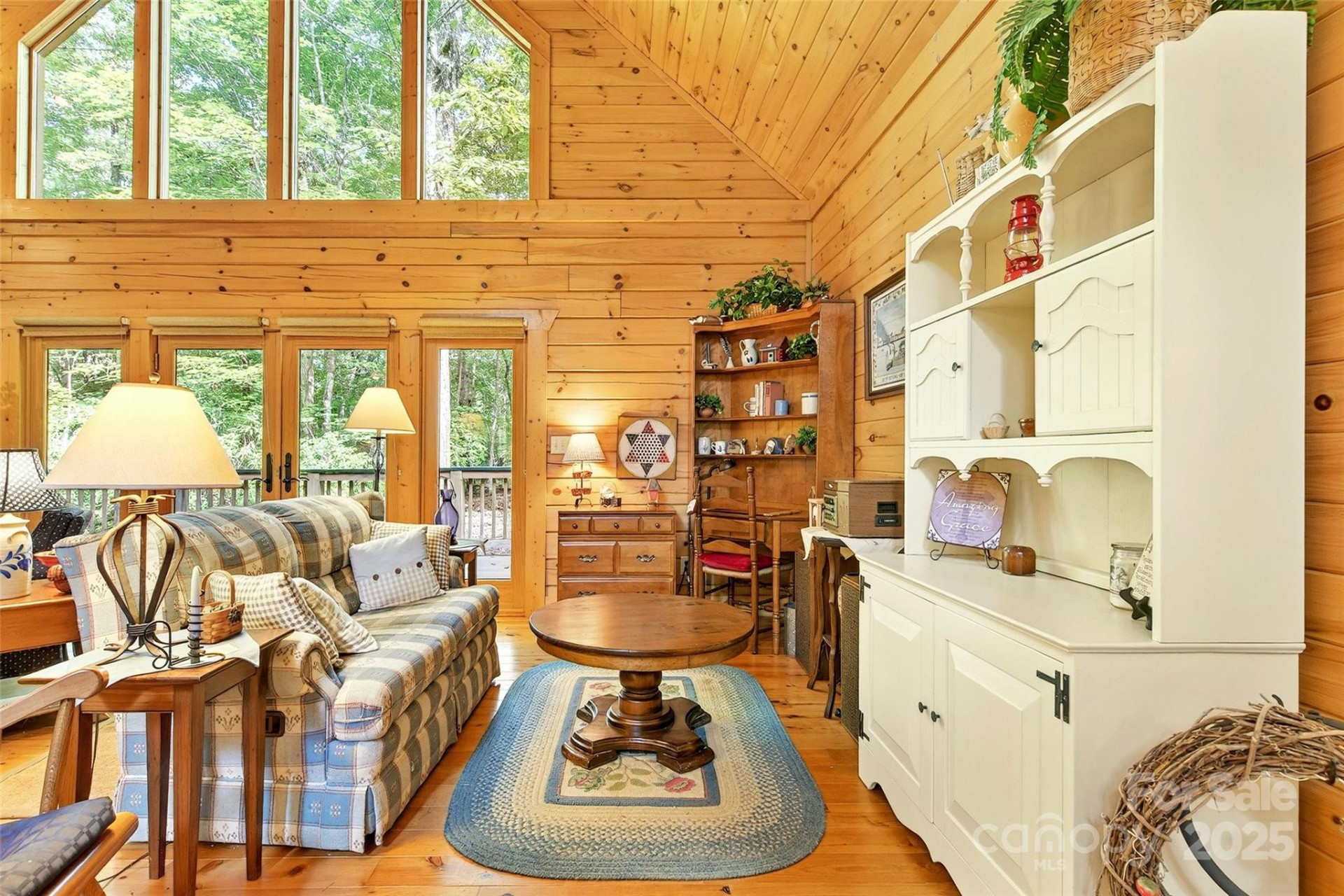 240 Ravenswood Drive - Photo 14