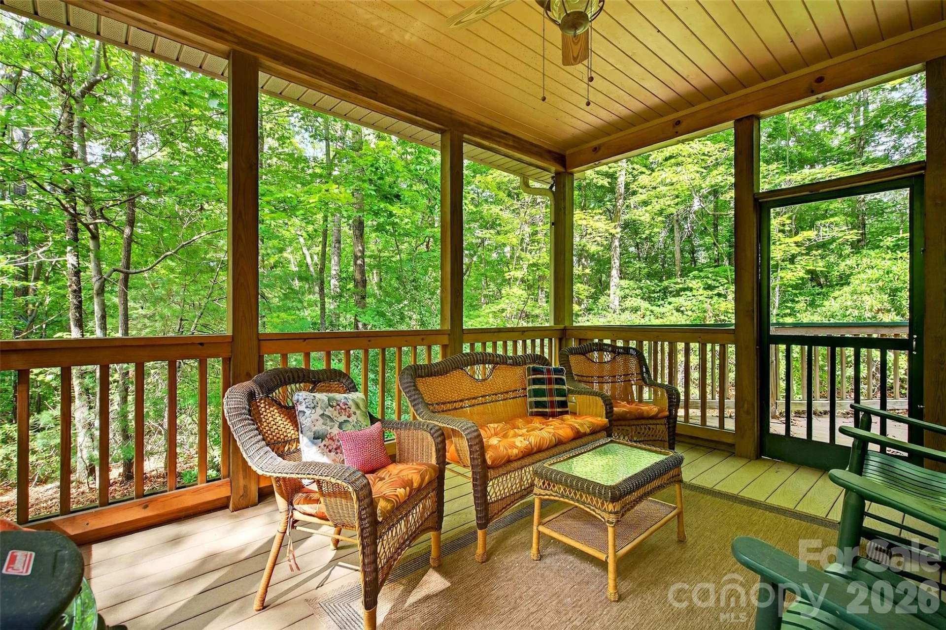 240 Ravenswood Drive - Photo 33