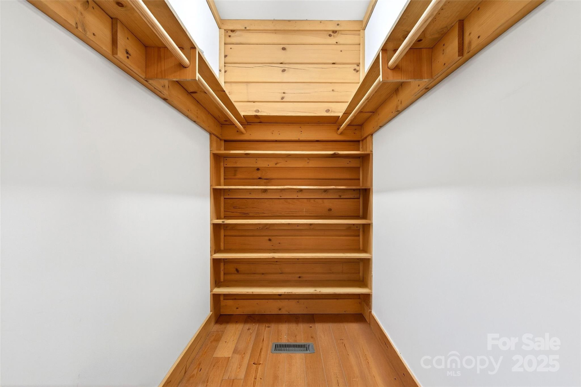 240 Ravenswood Drive - Photo 27