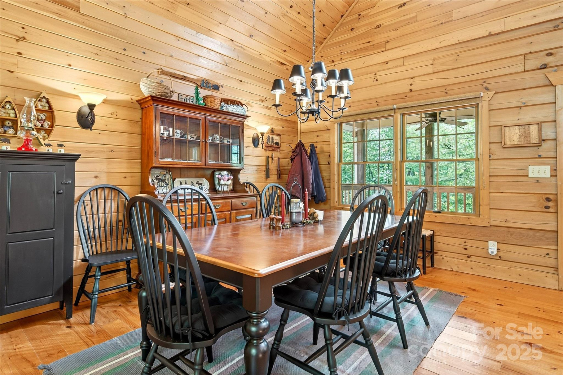 240 Ravenswood Drive - Photo 8