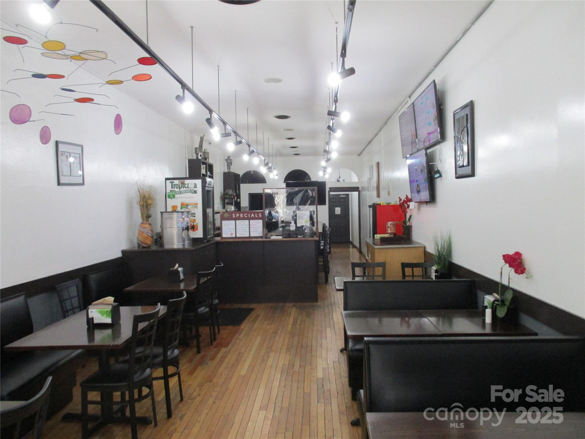 62 Haywood Street - Photo 3