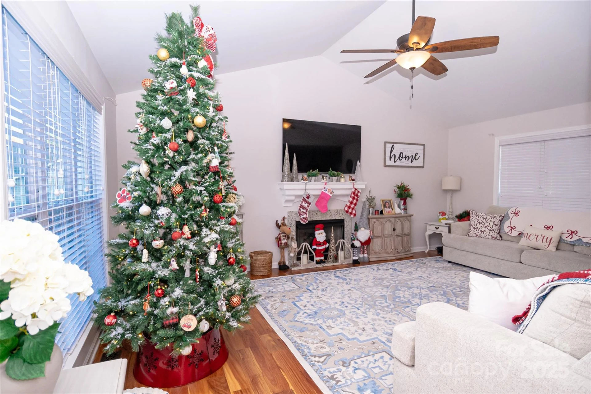 260 Forest Glen Way - Photo 4