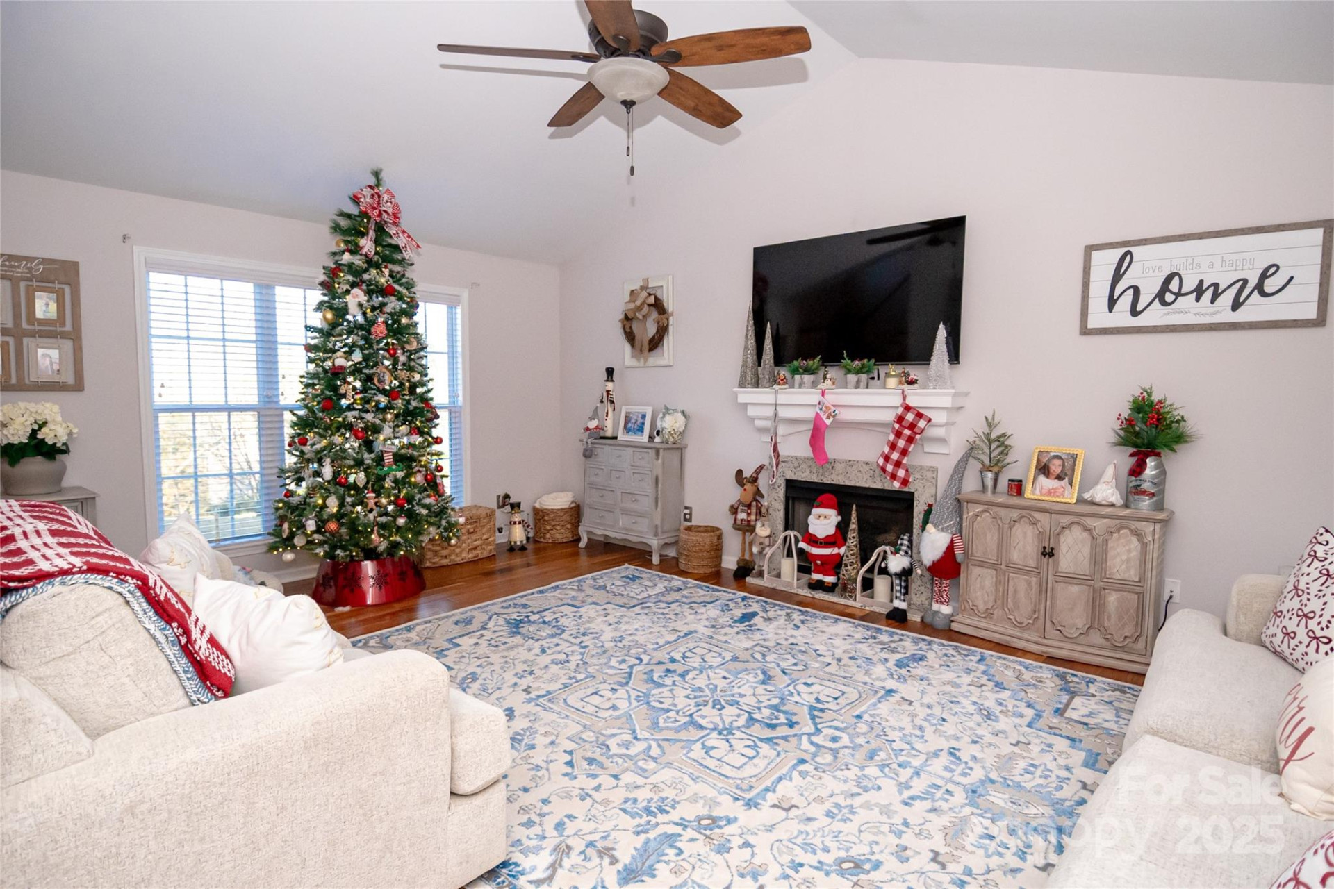 260 Forest Glen Way - Photo 5