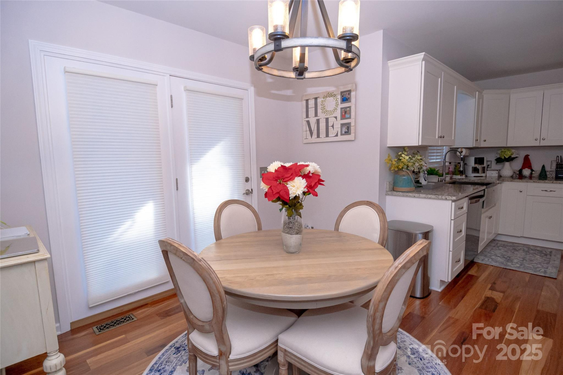 260 Forest Glen Way - Photo 6