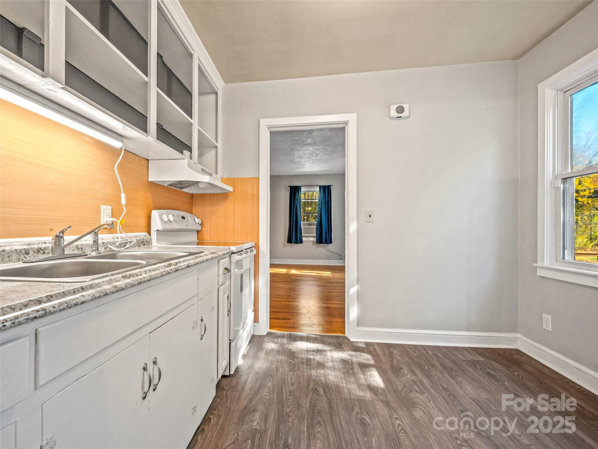 721 White Pine Drive - Photo 11