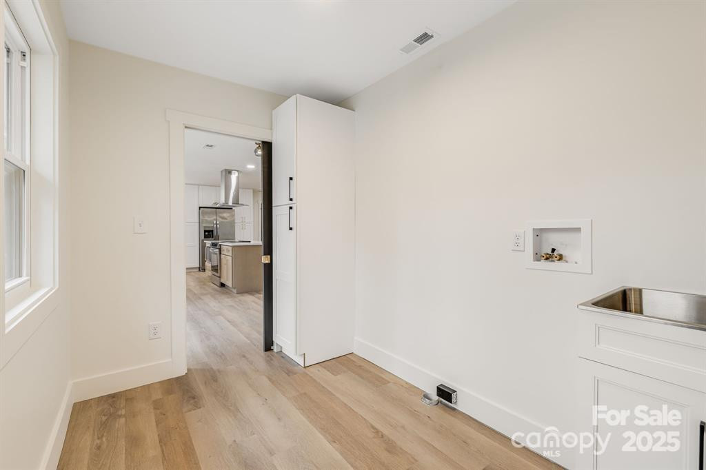 7 Angus Lane - Photo 10